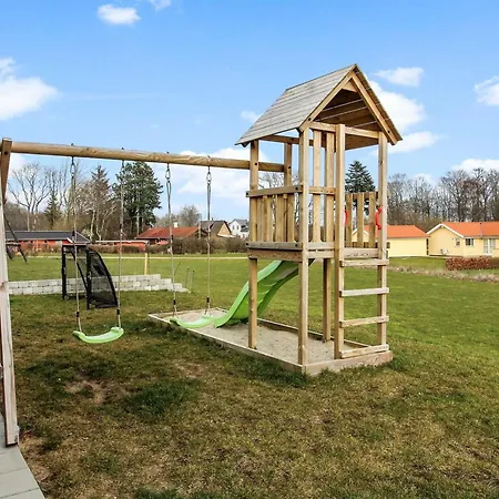 Yakari - 300m From The Sea By Interhome Feriehus