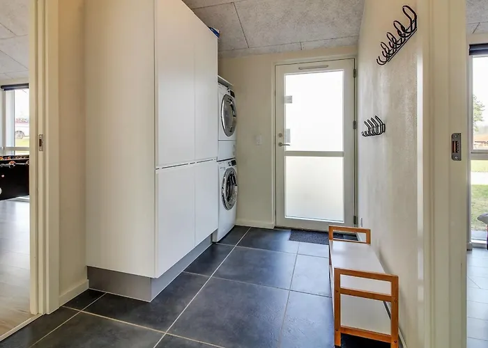 Holiday home Yakari - 300m From The Sea By Interhome *