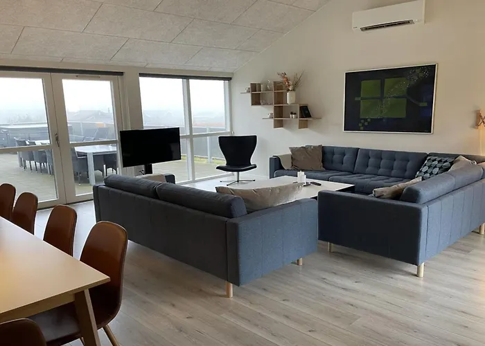 Yakari - 300m From The Sea By Interhome