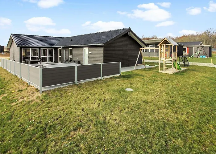 Yakari - 300m From The Sea By Interhome