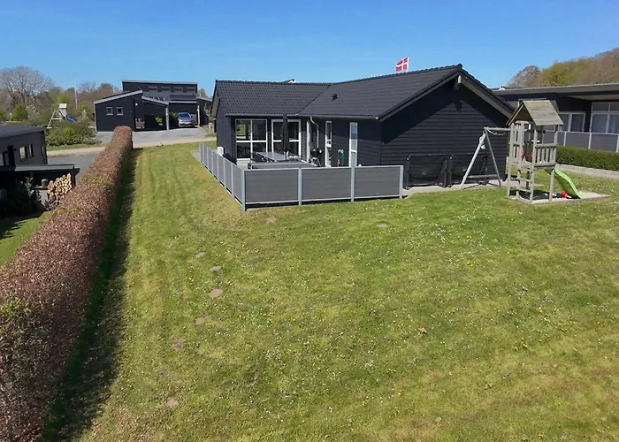 Yakari - 300m From The Sea By Interhome *